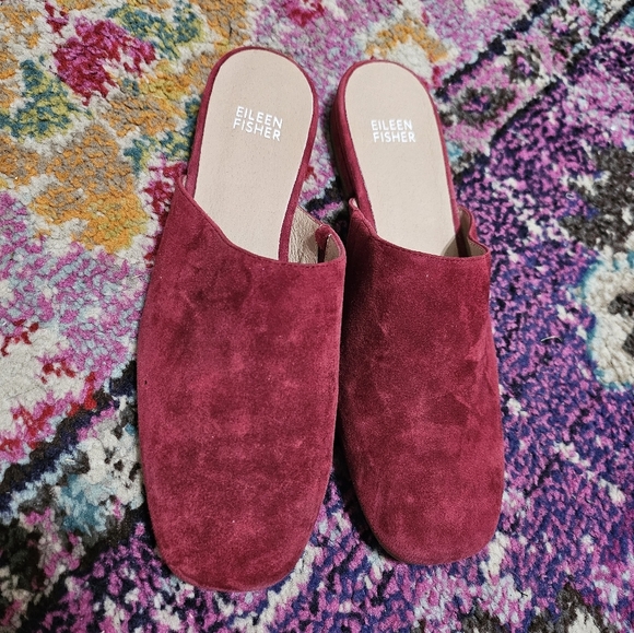 Eileen Fisher Scan Suede Mule - Picture 5 of 5